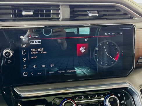 Used 2024 GMC Sierra 3500 Denali Ultimate image 41