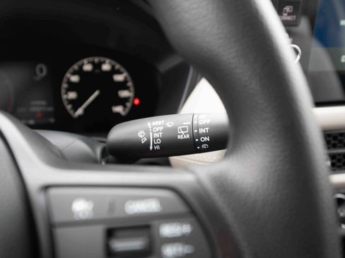 New 2026 Honda HR-V LX image 14