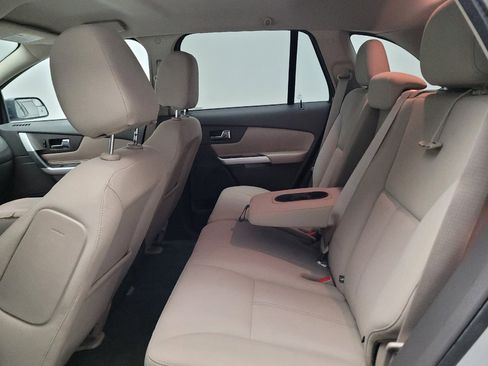 Used 2014 Ford Edge SE FWD image 18