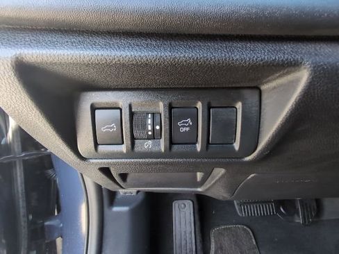 Used 2025 Subaru Outback Onyx Edition image 17