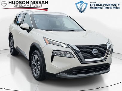 Used 2022 Nissan Rogue SV w/ SV Premium Package