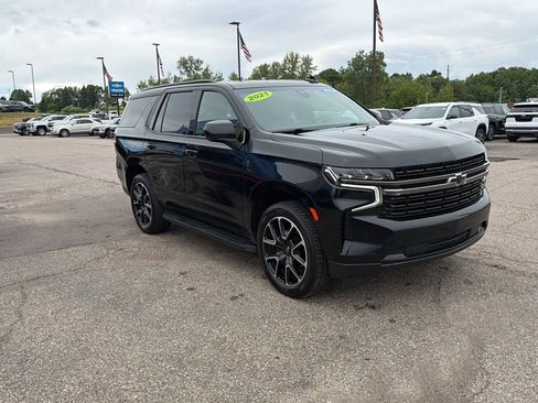 Used 2021 Chevrolet Tahoe RST w/ Rear Media and Nav Package AWD/4WD image 3
