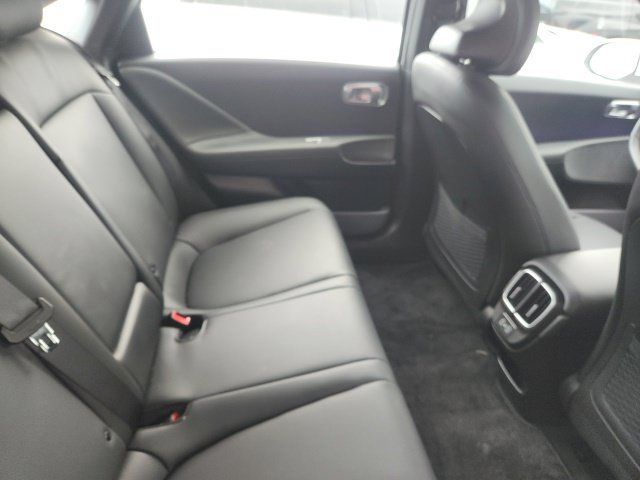 Used 2025 Hyundai Ioniq 6 SEL AWD/4WD image 5