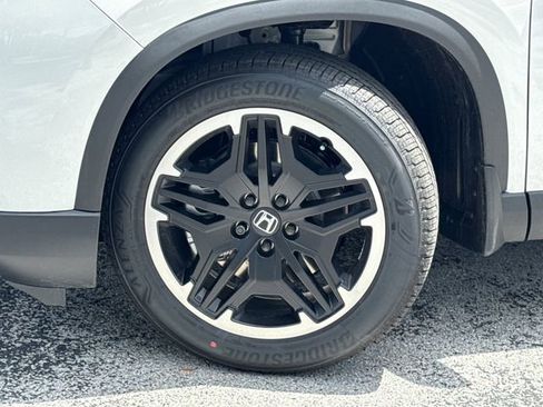 New 2026 Honda Pilot Touring image 39