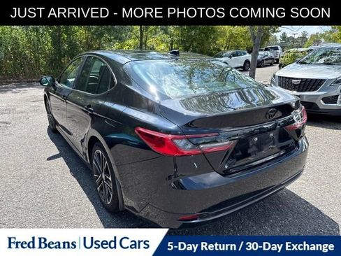 Used 2025 Toyota Camry XLE w/ Premium Plus Package AWD/4WD image 6