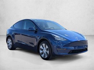 Used 2022 Tesla Model Y Long Range AWD/4WD video 3