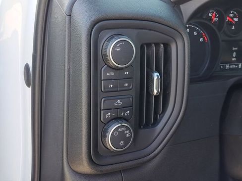 Used 2021 Chevrolet Silverado 1500 Custom Trail Boss image 7