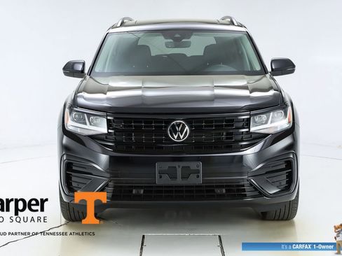 Used 2023 Volkswagen Atlas SEL R-Line AWD/4WD image 16