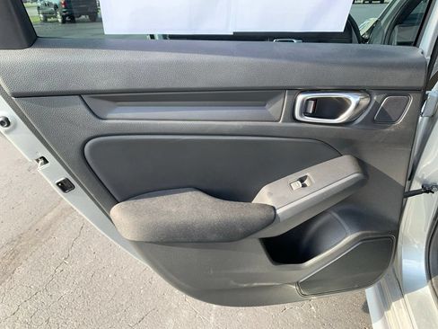 Used 2025 Honda Civic Sport image 31