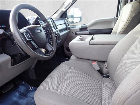 Used 2018 Ford F250 XLT AWD/4WD image 10