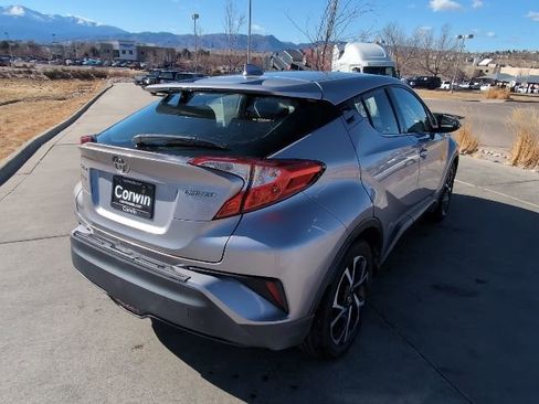 Used 2019 Toyota C-HR Limited image 8