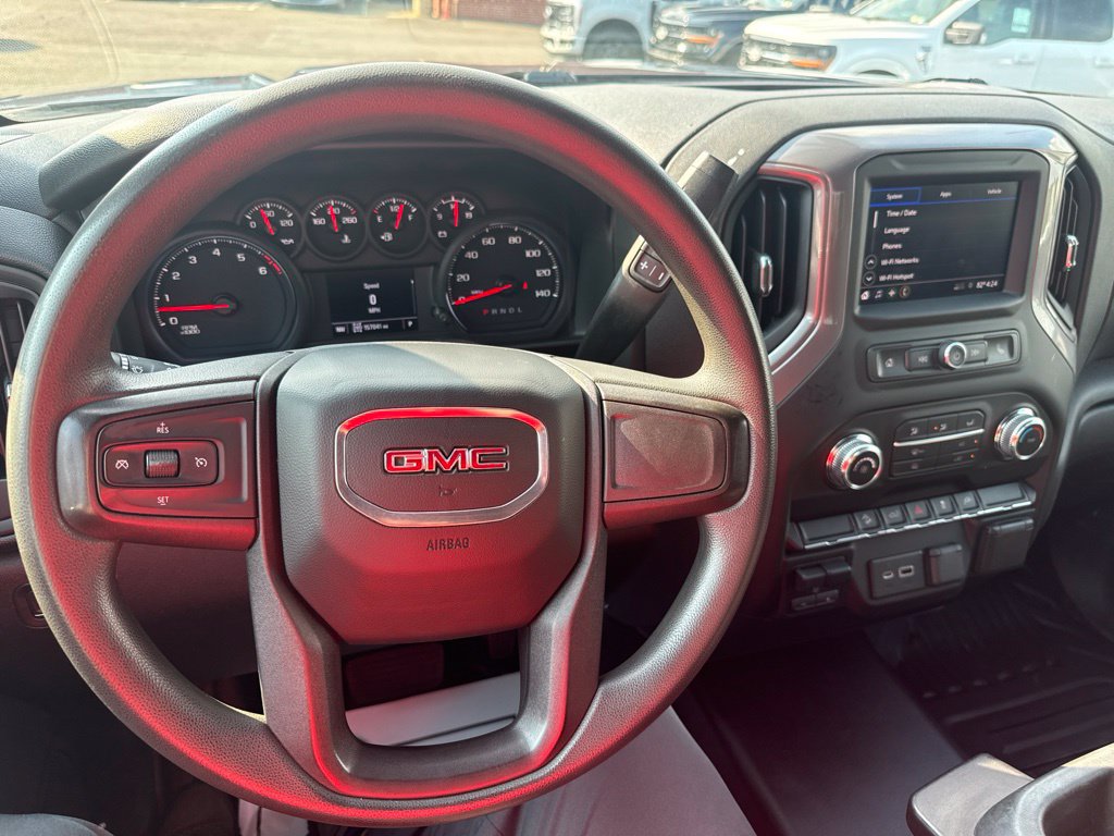 Used 2022 GMC Sierra 2500 Pro w/ Fleet Convenience Package AWD/4WD image 18