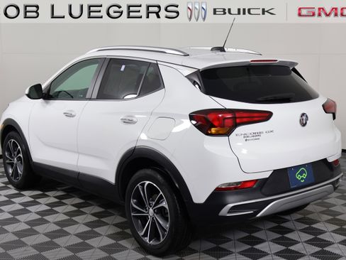 Certified 2023 Buick Encore GX Select image 4