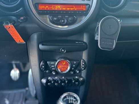 Used 2013 MINI Cooper S image 18