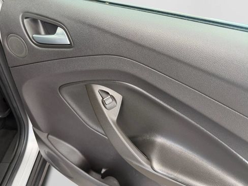 Used 2013 Ford C-MAX SEL FWD image 20