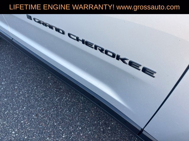 Certified 2023 Jeep Grand Cherokee L Altitude AWD/4WD image 13