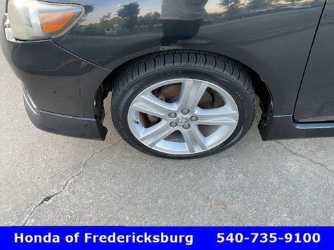Used 2013 Toyota Corolla S w/ Premium Pkg FWD image 10