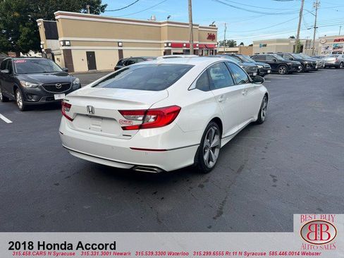 Used 2018 Honda Accord Touring image 7