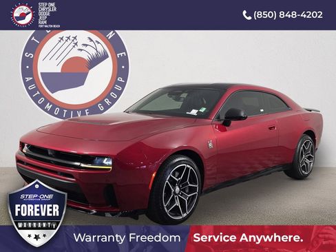 Used 2026 Dodge Charger Scat Pack AWD/4WD image 1