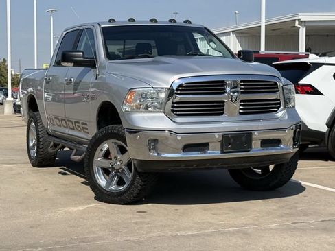 Used 2017 RAM 1500 Lone Star RWD image 2
