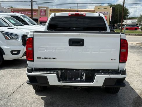 Used 2022 Chevrolet Colorado LT w/ Safety Package AWD/4WD image 8