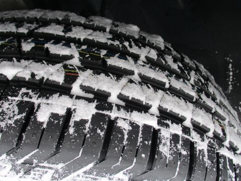 Certified 2023 Volvo XC90 B5 Core w/ Climate Package image 10