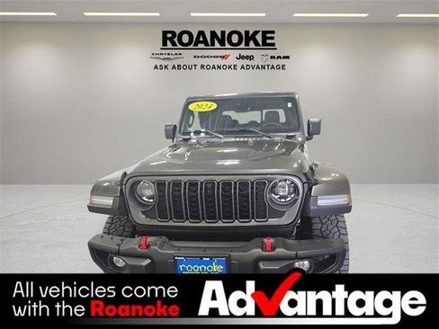 Used 2024 Jeep Gladiator Rubicon image 7