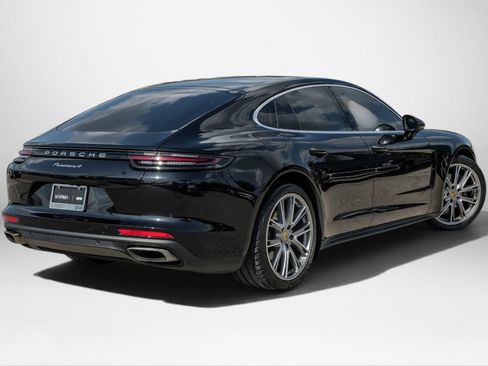 Used 2019 Porsche Panamera 4 AWD/4WD image 6