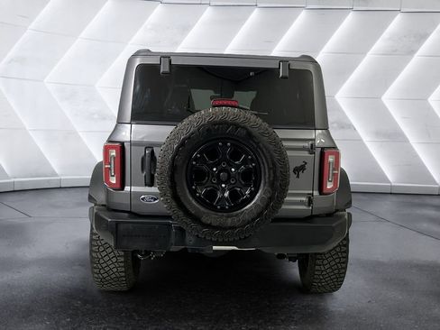 Used 2024 Ford Bronco Wildtrak image 5