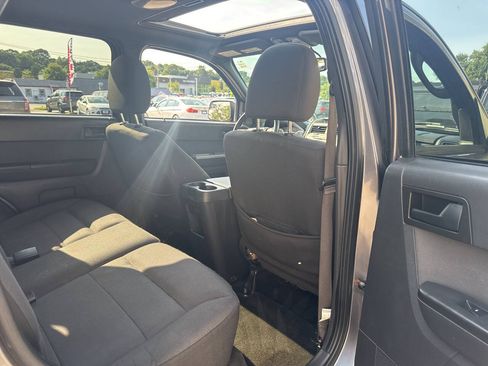Used 2012 Ford Escape XLT AWD/4WD image 14