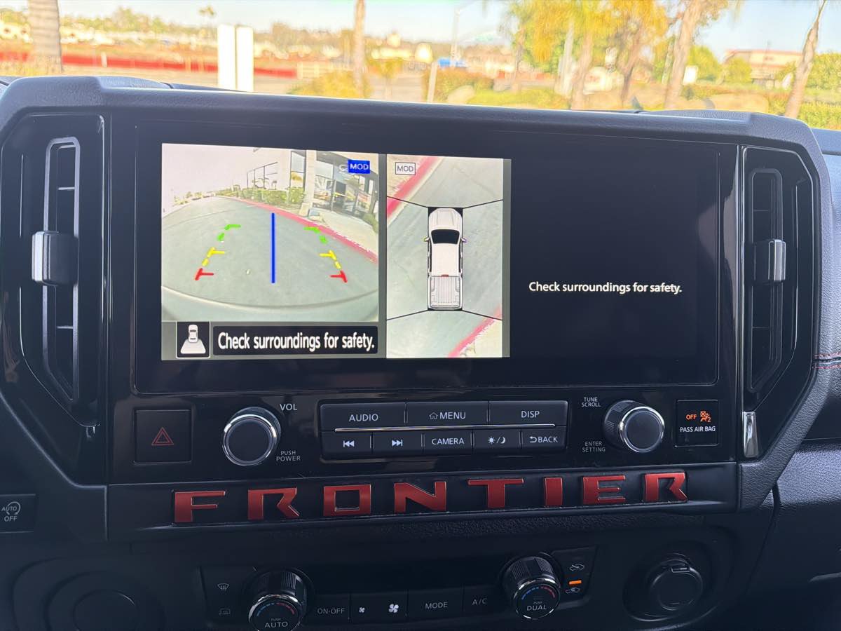 Used 2025 Nissan Frontier Pro-X w/ Pro Convenience Package RWD image 51