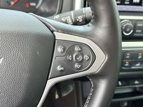 Used 2018 Chevrolet Colorado LT RWD image 12