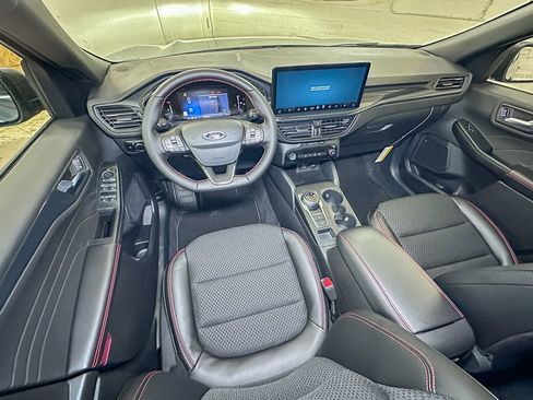 New 2026 Ford Escape ST-Line w/ Tech Pack #1 image 9