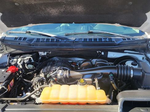 Used 2018 Ford F150 XL w/ Equipment Group 101A Mid RWD image 32