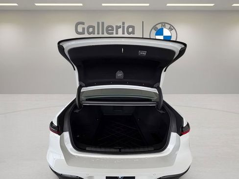 Certified 2024 BMW 740i image 36