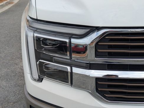 Certified 2025 Ford F150 King Ranch w/ FX4 Off-Road Package image 9