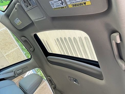 Used 2016 Honda CR-V EX-L image 18