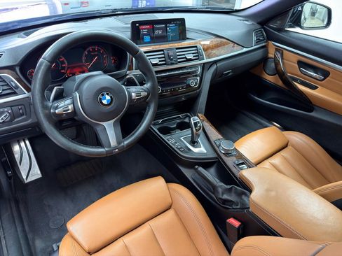 Used 2019 BMW 440i xDrive Convertible w/ M Sport Package image 34