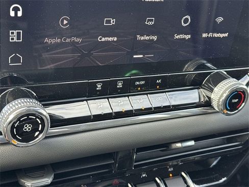 New 2026 GMC Canyon Elevation image 12