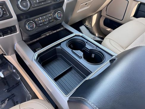 Used 2019 Ford F250 Lariat AWD/4WD image 38