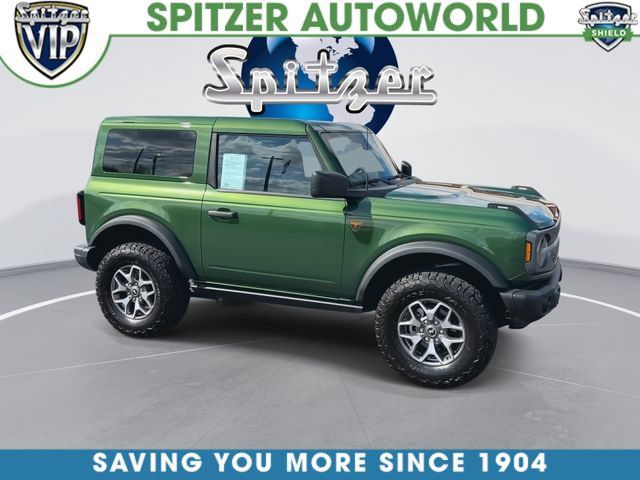 Used 2025 Ford Bronco Badlands AWD/4WD image 2