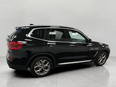 Used 2021 BMW X3 xDrive30i w/ Executive Package image 2