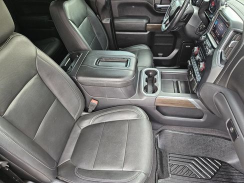 Certified 2020 Chevrolet Silverado 1500 LT Trail Boss AWD/4WD image 16