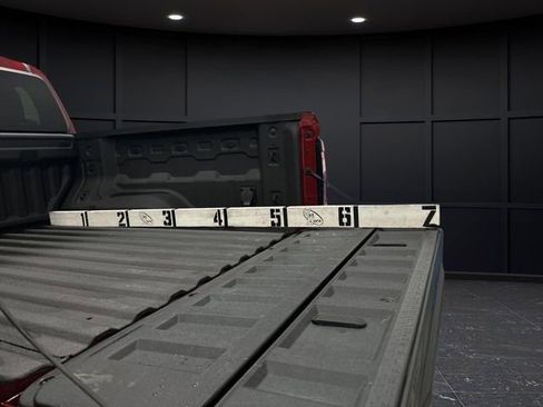 Used 2023 GMC Canyon AT4 image 16