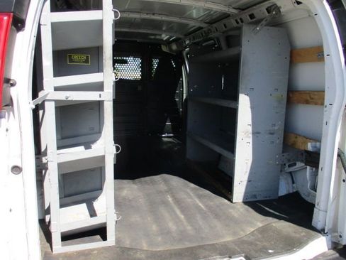 Used 2019 Chevrolet Express 2500 w/ Driver Convenience Package RWD image 7