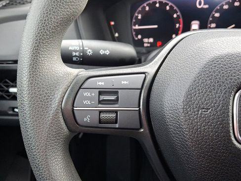 Certified 2024 Honda Accord EX image 21