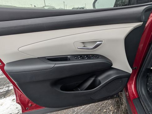 Certified 2025 Hyundai Tucson SEL image 10