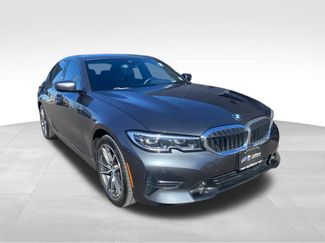 Used 2022 BMW 330i xDrive Sedan w/ Driving Assistance Package video 1