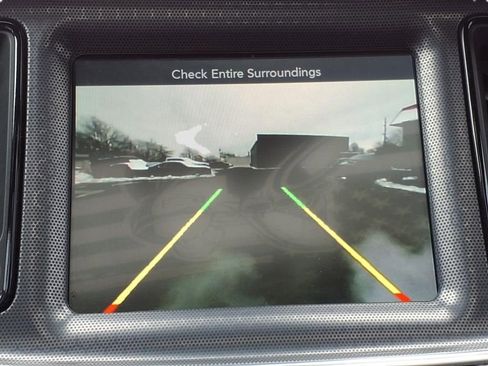 Used 2016 Dodge Challenger R/T Scat Pack w/ Leather Interior Group image 19