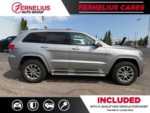 Used 2016 Jeep Grand Cherokee Overland w/ Advanced Technology Group AWD/4WD image 2